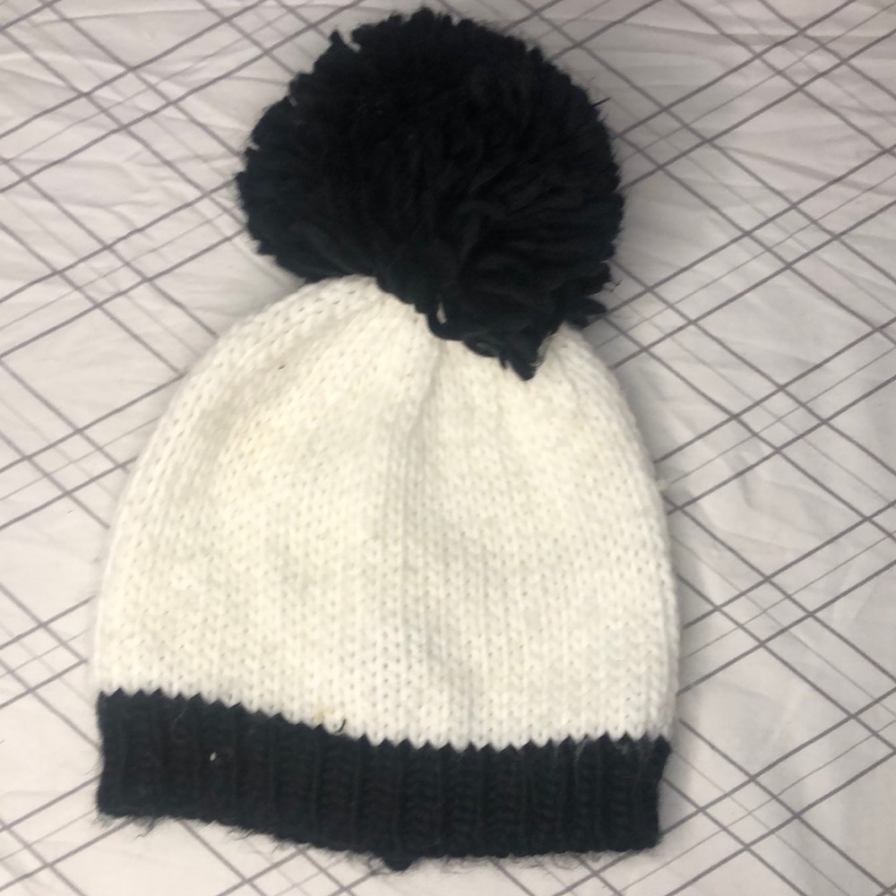 Charming Charlie hat - Picture 2 of 4